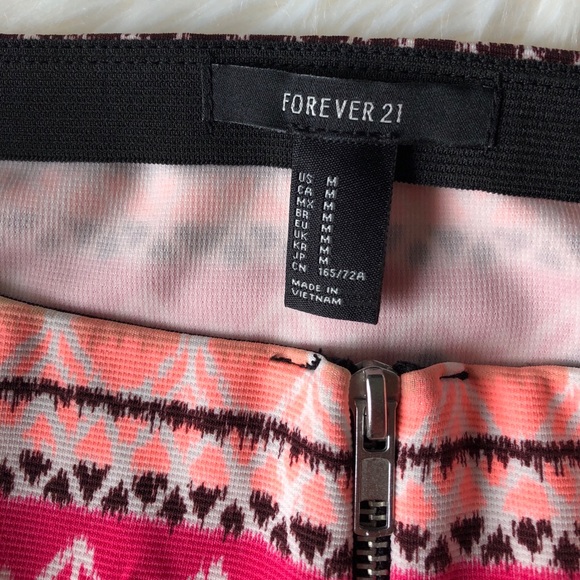 Forever 21 mini skirt - Picture 4 of 6